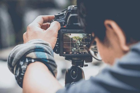 Khám phá cẩm nang nghề nghiệp thú vị của Photographer (Phần 2) - Ảnh 1. Một vài yêu cầu đối với nghề nhiếp ảnh – Ảnh: Internet