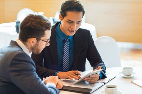 Chuyên viên tư vấn và 5 kỹ năng quan trọng không thể thiếu - Ảnh 4. Nhân viên tư vấn tài chính - Ảnh: Internet