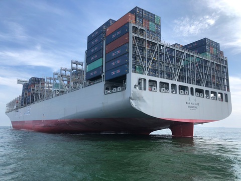 Hai tàu biển va chạm nhau làm sập cầu cảng ở sông Thị Vải - Ảnh 2. Tàu container Wan Hai A02 đi chệch ra khỏi luồng Thị Vải khiến vụ va chạm xảy ra - Ảnh: Cảng vụ hàng hải Vũng Tàu