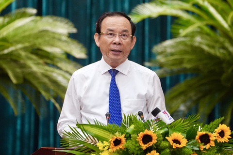 Bí thư thành ủy TP.HCM nói về '6 cơn gió ngược' và việc sẽ làm của TP - Ảnh 2. Bí thư Thành ủy TP.HCM Nguyễn Văn Nên - Ảnh: H.HẠNH