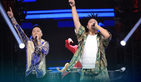 Tiết mục của Yuno BigBoi và 24k.Right bùng nổ tại Rap Việt - Ảnh: HTV2 Tiết mục của Yuno BigBoi và 24k.Right bùng nổ tại Rap Việt - Ảnh: HTV2