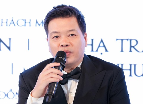 Ca sĩ Đăng Dương trong buổi họp báo giới thiệu live show Tổ quốc gọi tên mình - Ảnh: BTC Ca sĩ Đăng Dương trong buổi họp báo giới thiệu live show Tổ quốc gọi tên mình - Ảnh: BTC