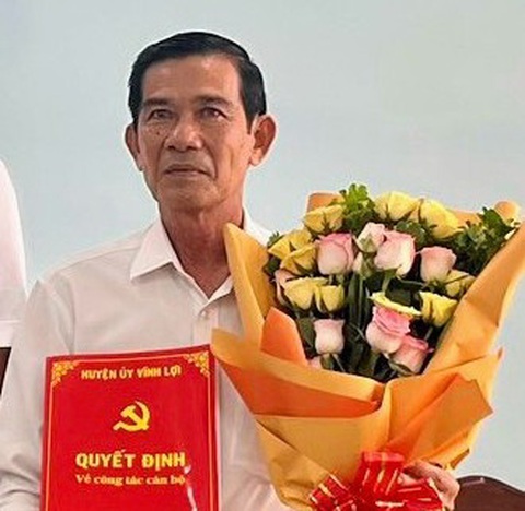 Bạc Liêu: Điều động người thay chủ tịch xã gửi đơn xin nghỉ việc qua bưu điện rồi… nghỉ luôn - Ảnh 1. Ông Nguyễn Văn Đượm được điều động giữ chức phó bí thư Đảng ủy xã Hưng Thành, giới thiệu để HĐND xã bầu giữ chức vụ chủ tịch UBND xã - Ảnh: NGỌC HÂN