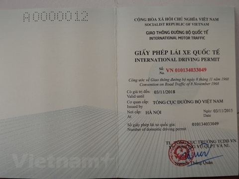 Hàn Quốc và Việt Nam công nhận lẫn nhau giấy phép lái xe quốc tế - Ảnh 1. Việt Nam và Hàn Quốc thỏa thuận công nhận giấy phép lái xe quốc tế (IDP), có hiệu lực từ 23-7 - Ảnh minh họa: VietnamPlus