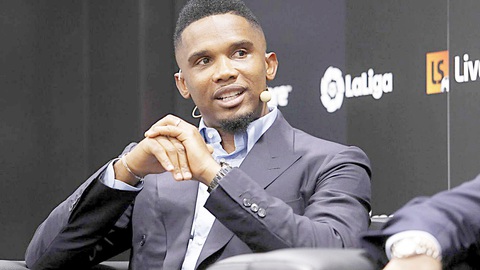 Samuel Eto'o bị cáo buộc "thao túng cả một quốc gia" - Ảnh 1. Samuel Eto’o đang phải đối mặt với nhiều cáo buộc chỉ sau 2 năm làm chủ tịch Liên đoàn Bóng đá Cameroon (FECAFOOT) - Ảnh: AP