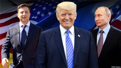 Ông Trump vạch ra kế hoạch kết thúc xung đột Nga - Ukraine trong 24 giờ - Ảnh 1. Ảnh ghép cho thấy Tổng thống Ukraine Volodymyr Zelensky (bìa trái), cựu tổng thống Mỹ Donald Trump (giữa) và Tổng thống Nga Vladimir Putin - Ảnh: RFE/RL