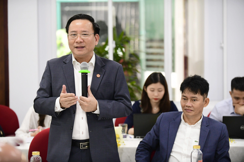 Làm sao để giảm được giá nhà? - Ảnh 2. Ông Trần Quốc Dũng - phó tổng giám đốc Tập đoàn Hưng Thịnh - Ảnh: Q.Đ.