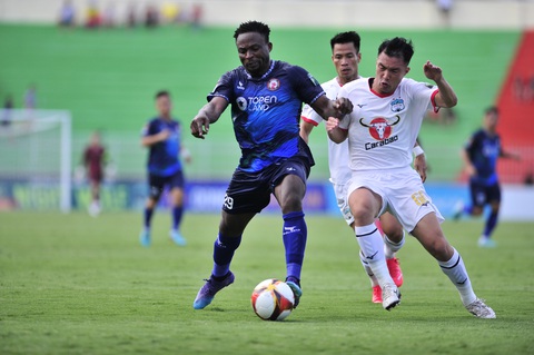 Thua Bình Định, HAGL vào nhóm tranh suất trụ hạng V-League 2023 - Ảnh 1. Thua Bình Định, HAGL vào nhóm tranh suất trụ hạng V-League 2023 - Ảnh 1.