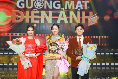 Lê Thu đăng quang Gương mặt điện ảnh 2023 - Ảnh 1. Lê Thu đăng quang Gương mặt điện ảnh 2023 - Ảnh 1.