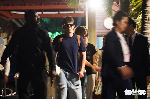 Charlie Puth được bảo vệ nghiêm và giữ kín thông tin về nơi nghỉ để đảm bảo sự riêng tư - Ảnh: TRẦN HOÀI Charlie Puth được bảo vệ nghiêm ngặt và giữ kín thông tin về nơi ở để đảm bảo sự riêng tư - Ảnh: TRẦN HOÀI