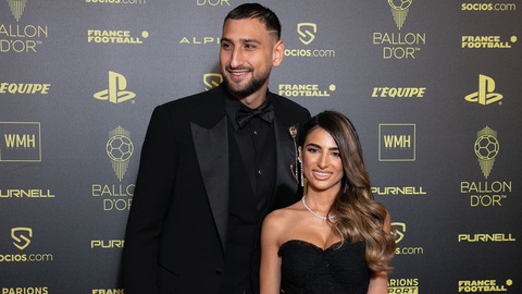 Donnarumma và bạn gái bị trói và bị cướp ngay tại nhà - Ảnh 1. Donnarumma cùng bạn gái Alessia Elefante - Ảnh: IMAGO