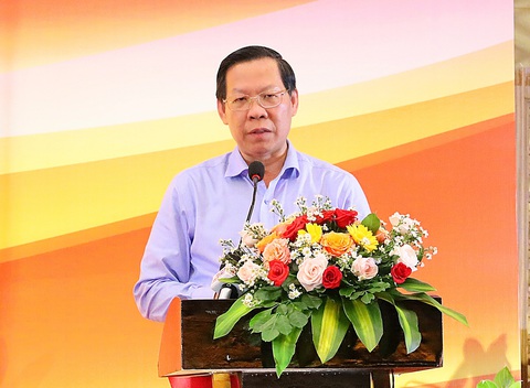Chủ tịch Phan Văn Mãi: Hợp tác với các tỉnh, thành Đồng bằng sông Cửu Long với cấp độ vùng - Ảnh 1. Ông Phan Văn Mãi - chủ tịch UBND TP.HCM - đề nghị hợp tác với các tỉnh, thành Đồng bằng sông Cửu Long mang tính chất vùng - Ảnh: TRUNG PHẠM