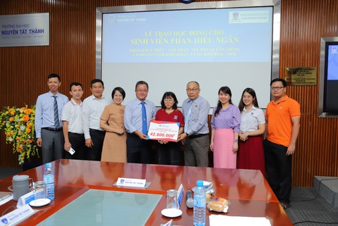 Học bổng cho tân sinh viên Trường ĐH Nguyễn Tất Thành hấp dẫn thế nào? - Ảnh 3. Học bổng cho tân sinh viên Trường ĐH Nguyễn Tất Thành hấp dẫn thế nào? - Ảnh 3.