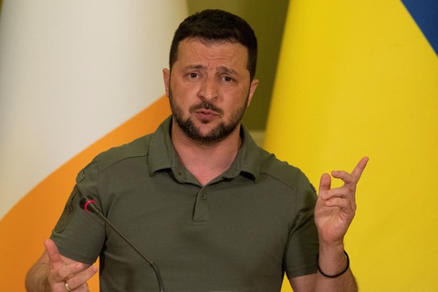 Tổng thống Ukraine Volodymyr Zelensky - Ảnh: REUTERS Tổng thống Ukraine Volodymyr Zelensky - Ảnh: REUTERS