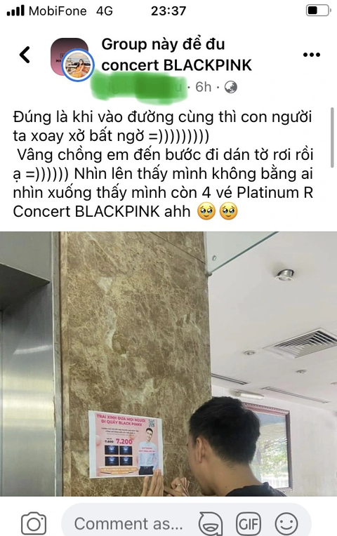 Sô BlackPink đầy “sóng gió”, không tôn trọng fan - Ảnh 1. Vé show BlackPink được dán rao bán ở thang máy chung cư - Ảnh: CTMH