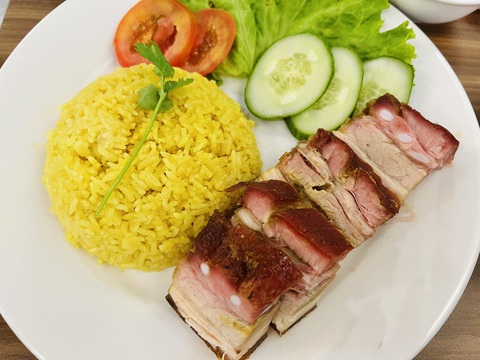 Cơm xá xíu gây thương nhớ du khách Cơm xá xíu gây thương nhớ du khách