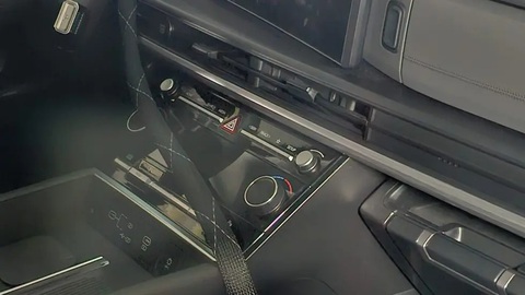Thêm ảnh thực tế Hyundai Santa Fe mới và chi tiết nội thất - Ảnh 6. Thêm ảnh thực tế Hyundai Santa Fe mới và chi tiết nội thất - Ảnh 6.