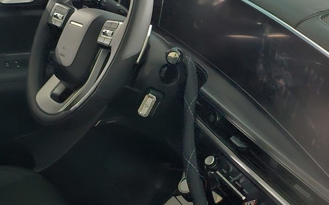 Thêm ảnh thực tế Hyundai Santa Fe mới và chi tiết nội thất - Ảnh 8. Thêm ảnh thực tế Hyundai Santa Fe mới và chi tiết nội thất - Ảnh 8.