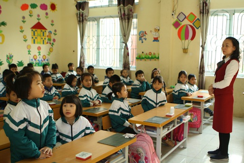 Gần 3% học sinh lớp 1 chưa hoàn thành chương trình: Lo ngại từ những con số - Ảnh 1. Học sinh lớp 1, Trường tiểu học Bích Sơn, tỉnh Bắc Giang - Ảnh: Vĩnh Hà