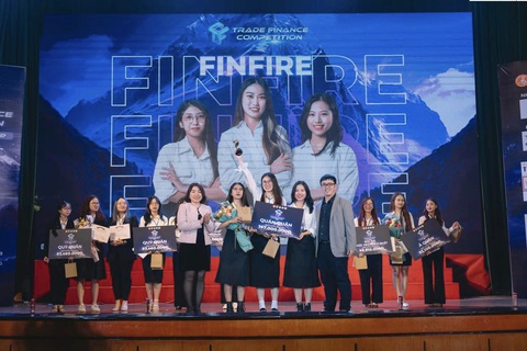 Mở rộng cơ hội việc làm với ngành logistics và quản lý chuỗi cung ứng - Ảnh 3. Cuộc thi Trade Finance Competition do Khoa Kinh doanh Quốc tế, Học viện Ngân hàng tổ chức dưới sự bảo trợ chuyên môn của London Institute of Banking and Finance