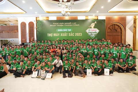 Castrol vượt lên trên danh xưng chuyên gia dầu nhờn - Ảnh 2. Cộng đồng thợ máy xứng đáng được trân trọng và tôn vinh vì những đóng góp cho xã hội