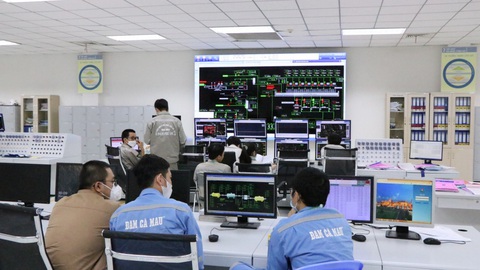PVCFC hoàn thành vượt chỉ tiêu sản xuất kinh doanh sáu tháng đầu năm- Ảnh 3. Công suất urê bình quân từ đầu năm đến nay của Nhà máy đạm Cà Mau đạt khoảng 113% đến 114% so với thiết kế
