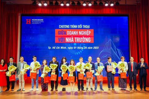 Chọn học Digital Marketing hay Thương mại điện tử? - Ảnh 3. Chọn học Digital Marketing hay Thương mại điện tử? - Ảnh 3.