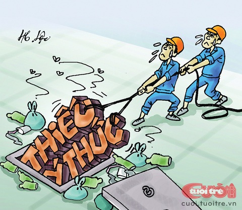 Cống thoát nước 'full topping' - Ảnh 2. "Thiếu ý thức" lấp đầy hệ thống thoát nước - Tranh: Hữu Lộc