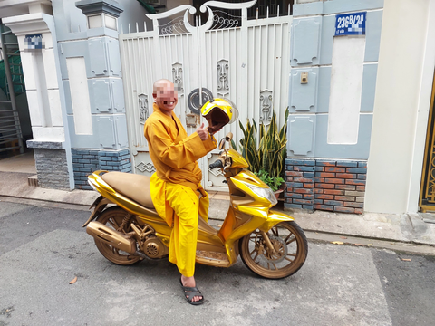 Người tự xưng 'đại đức Thích Tâm Phúc' nhiều lần bị chính quyền địa phương làm việc, xử lý - Ảnh 1. Người xưng