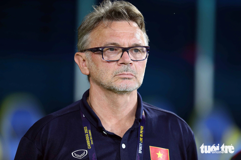 HLV Philippe Troussier tự tin tuyển Việt Nam sẽ thi đấu tốt ở vòng loại World Cup 2026 - Ảnh 1. HLV Philippe Troussier tự tin cho chặng đường sắp tới của đội tuyển Việt Nam - Ảnh: N.K.