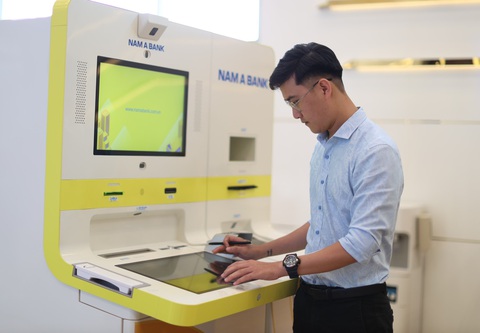 Nam A Bank tăng trưởng bằng chiến lược phát triển bền vững và hiệu quả - Ảnh 2. ONEBANK - một trong những điểm sáng về công nghệ của Nam A Bank - Ảnh: Nam A Bank