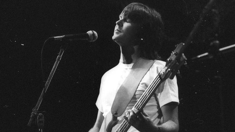 Thành viên huyền thoại của The Eagles qua đời - Ảnh 1. Randy Meisner - thành viên ban nhạc rock The Eagles biểu diễn ở Georgia năm 1977 - Ảnh: CNN