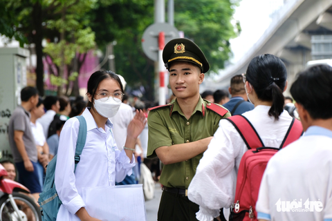 16.000 thí sinh thi vào khối ngành công an chính thức ứng thí - Ảnh 1. 16.000 thí sinh thi vào khối ngành công an chính thức ứng thí - Ảnh 1.