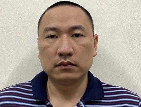 Tuyên phạt Phan Sơn Tùng 6 năm tù vì tuyên truyền chống phá Nhà nước - Ảnh 1. Bị cáo Phan Sơn Tùng thời điểm bị bắt - Ảnh: Công an cung cấp