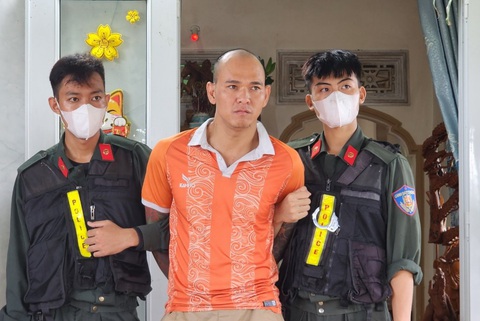 Công an ‘tóm’ nhóm giang hồ nông trường ở Phú Quốc - Ảnh 1. Vũ "Công" cầm đầu nhóm giang hồ nông trường Phú Quốc bị công an bắt giữ - Ảnh: Công an cung cấp