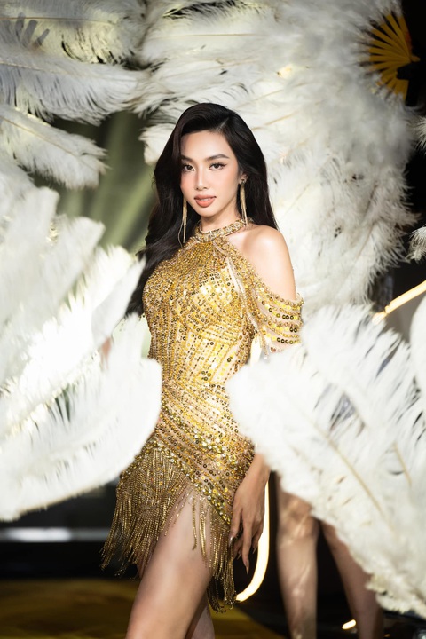 Thùy Tiên thừa nhận vô tâm, xin lỗi vì xóa danh hiệu Miss Grand - Ảnh 1. Thùy Tiên thừa nhận vô tâm, xin lỗi vì xóa danh hiệu Miss Grand - Ảnh 1.