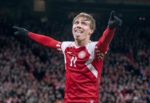Man United đạt thỏa thuận mua tiền đạo giá 80 triệu euro - Ảnh 1. Hojlund sắp sửa trở thành tân binh thứ 3 của Man United hè này - Ảnh: REUTERS