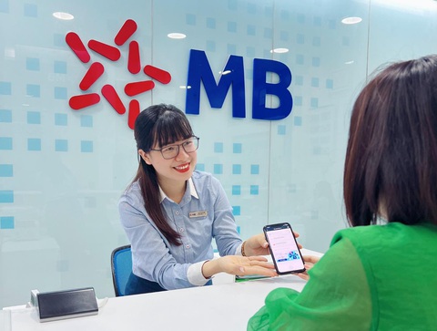 MB hút thêm được 4 triệu khách hàng mới trong 6 tháng đầu năm - Ảnh 1. MB hút thêm được 4 triệu khách hàng mới trong 6 tháng đầu năm - Ảnh 1.