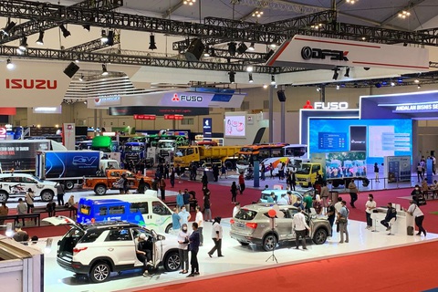 Những mẫu xe đáng chú ý có thể xuất hiện tại triển lãm GIIAS 2023 sắp diễn ra trong tháng 8 - Ảnh 1. GIIAS 2023 hứa hẹn sẽ đón 400.000 lượt khách tham quan - một con số vô cùng lớn trong khu vực Đông Nam Á trong kỷ nguyên hậu COVID-19 - Ảnh: Kompas Otomotif