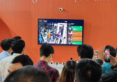 Ứng dụng AI giúp camera nhận diện khuôn mặt người dùng - Ảnh: ĐỨC THIỆN Ứng dụng AI giúp camera nhận diện khuôn mặt người dùng - Ảnh: ĐỨC THIỆN