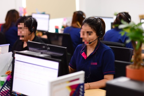 Nhiều dịch vụ tổng đài 1900 đang khiến người dùng cảm thấy tốn tiền, tốn thời gian, lại chỉ nhận được bức xúc - Ảnh minh họa: QUANG ĐỊNH Nhiều dịch vụ tổng đài 1900 đang khiến người dùng cảm thấy tốn tiền, tốn thời gian, lại chỉ nhận được bức xúc - Ảnh minh họa: QUANG ĐỊNH