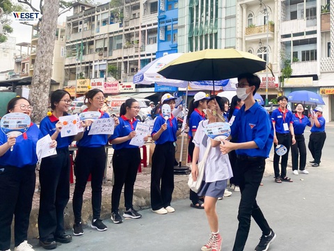 WESET English Center đồng hành cùng chương trình Tiếp sức mùa thi 2023 - Ảnh 1. WESET English Center đồng hành cùng chương trình Tiếp sức mùa thi 2023 - Ảnh 1.