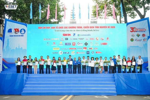 WESET English Center đồng hành cùng chương trình Tiếp sức mùa thi 2023 - Ảnh 3. WESET English Center đồng hành cùng chương trình Tiếp sức mùa thi 2023 - Ảnh 3.