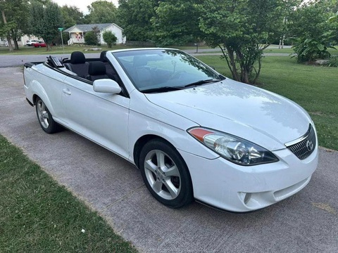 Toyota Camry bản mui trần độ lạ: Thêm thùng Explorer để thành bán tải, giá chỉ hơn trăm triệu - Ảnh 1. Toyota Camry bản mui trần độ lạ: Thêm thùng Explorer để thành bán tải, giá chỉ hơn trăm triệu - Ảnh 1.