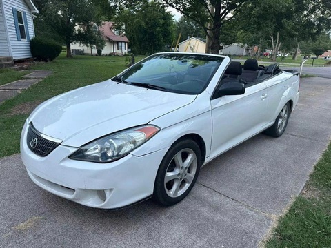 Toyota Camry bản mui trần độ lạ: Thêm thùng Explorer để thành bán tải, giá chỉ hơn trăm triệu - Ảnh 5. Toyota Camry bản mui trần độ lạ: Thêm thùng Explorer để thành bán tải, giá chỉ hơn trăm triệu - Ảnh 5.