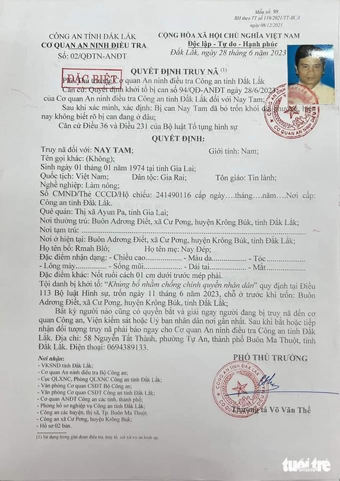 Quyết định truy nã tội “khủng bố nhằm chống chính quyền nhân dân” theo điều 113 Bộ luật Hình sự đối với Nay Tam (49 tuổi, dân tộc Gia Rai, trú buôn Ađrơng Điết, xã Cư Pơng, Krông Búk, Đắk Lắk) - C.A. Quyết định truy nã tội “khủng bố nhằm chống chính quyền nhân dân” theo điều 113 Bộ luật Hình sự đối với Nay Tam (49 tuổi, dân tộc Gia Rai, trú buôn Ađrơng Điết, xã Cư Pơng, Krông Búk, Đắk Lắk) - Ảnh do công an cung cấp