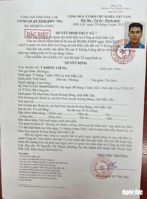 Quyết định truy nã tội “khủng bố nhằm chống chính quyền nhân dân” theo điều 113 Bộ luật Hình sự đối với Y Khing Liêng (31 tuổi, dân tộc M’Nông, trú xã Hòa Sơn, huyện Krông Bông, tỉnh Đắk Lắk) - C.A. Quyết định truy nã tội “khủng bố nhằm chống chính quyền nhân dân” theo điều 113 Bộ luật Hình sự đối với Y Khing Liêng (31 tuổi, dân tộc M’Nông, trú xã Hòa Sơn, huyện Krông Bông, tỉnh Đắk Lắk)