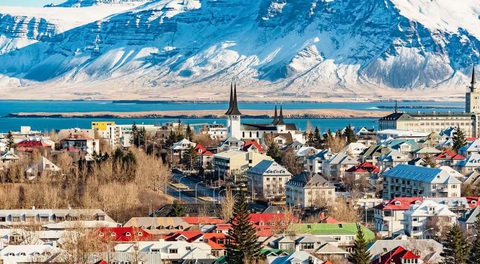 Iceland được xếp hạng là quốc gia yên bình nhất thế giới, Mỹ hạng 131 - Ảnh 1. Iceland là quốc gia yên bình nhất thế giới năm 2023 - Ảnh: REYKJAVIK
