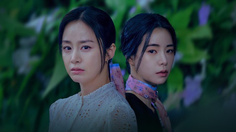 Sự trở lại ấn tượng của Kim Tae Hee trong 'Khu vườn dối trá' - Ảnh 1. Kim Tae Hee (trái) và Lim Ji Yeon cùng đảm nhận vai chính trong Khu vườn dối trá - Ảnh: Soompi