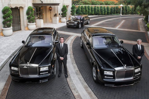 Để lái xe Rolls-Royce &quot;đúng điệu&quot;, tài xế cần trải qua quá trình đào tạo đặc biệt - Ảnh: Motor Trend